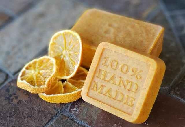 Jak dbać o skórę po opalaniu – skuteczna regeneracja i ochrona